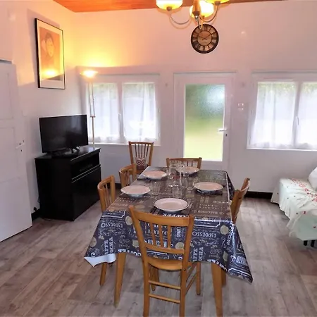 Sur Gironde - Agreable Maison Au Calme - Grand Jardin - Foret Meschers-sur-Gironde