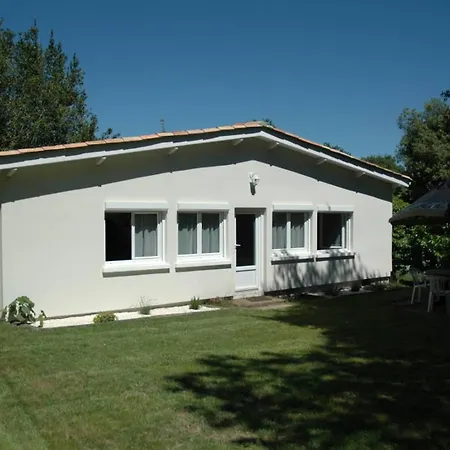 Sur Gironde - Agreable Maison Au Calme - Grand Jardin - Foret Villa Meschers-sur-Gironde
